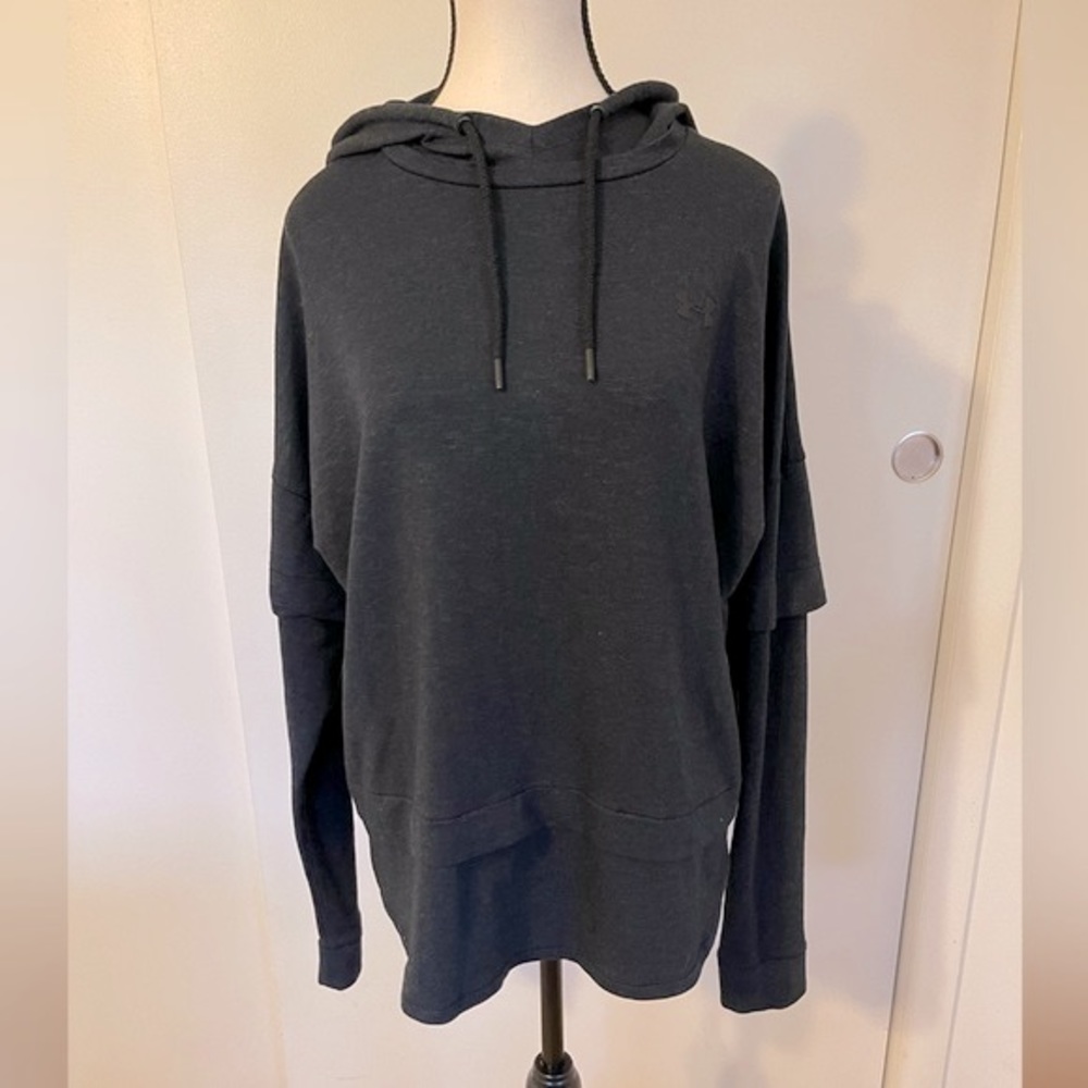 Under Amour Black Loose Fit Hoodie Large